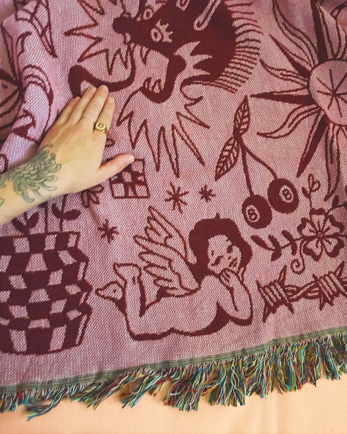 pink trad blanket